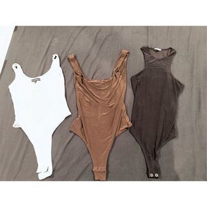 3 bodysuit bundle all fit a size XS / S